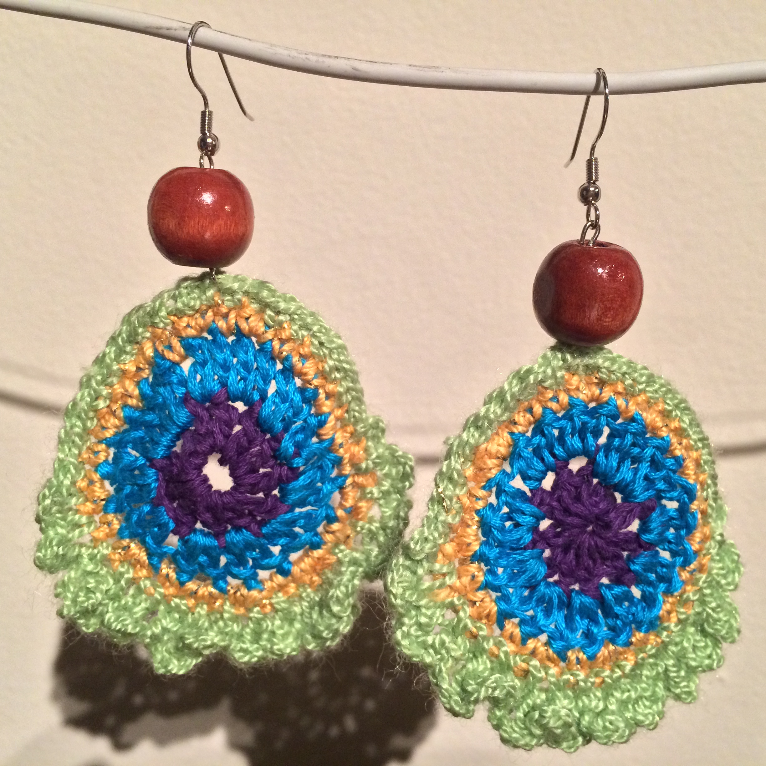 Crocheted Cotton Earrings & Bracelet LoMaNa
